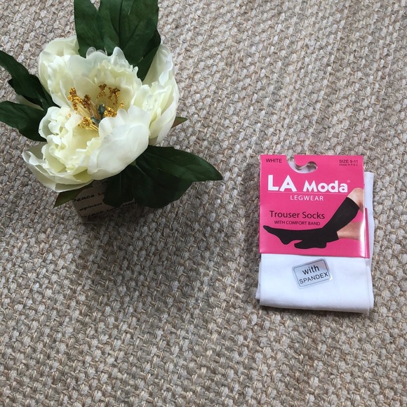 SCHOOL GIRL SOCKS - Picture 2 of 3